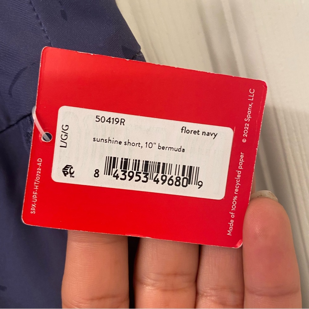 SPANX Lavender Patterned Shorts NWT - image 4